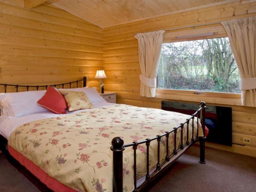 Cherbridge Lodges - Riverside Lodges, Short Lets Oxford Rom bilde